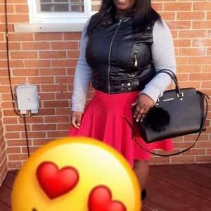 Meet your Posher, Steph