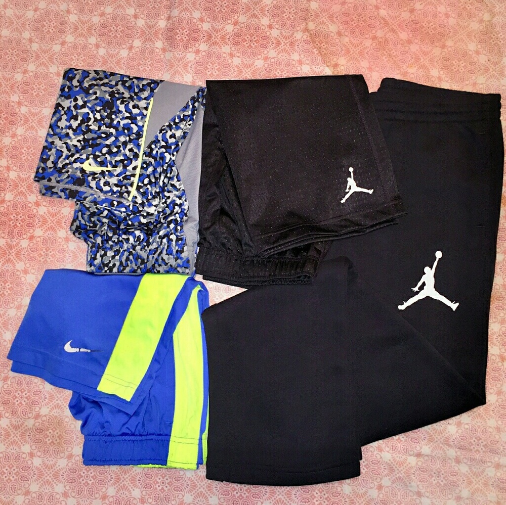 Boys Jordan/Nike Bundle L•XL