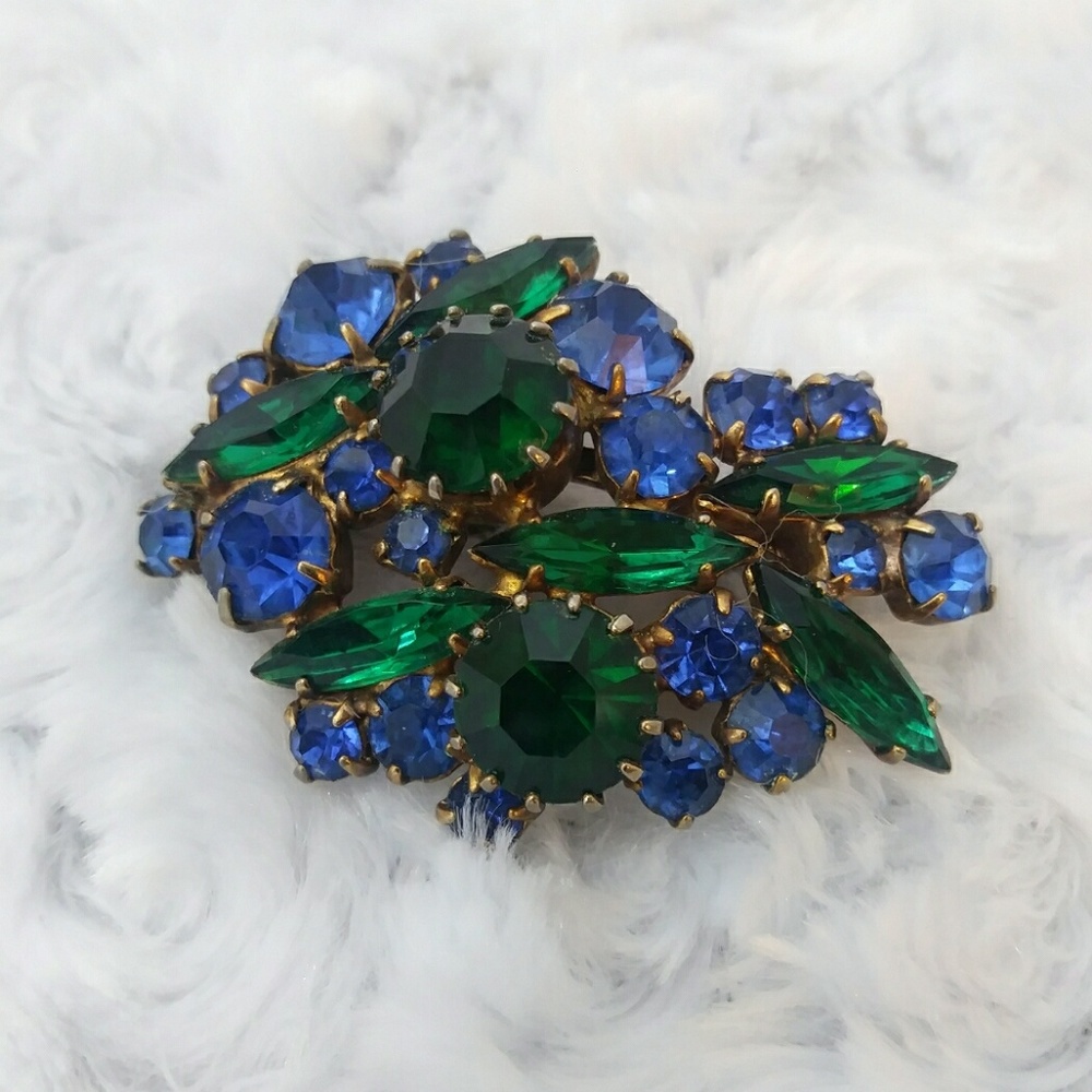 VINTAGE Blue And Green Rhinestone Brooch - Picture 2 of 3