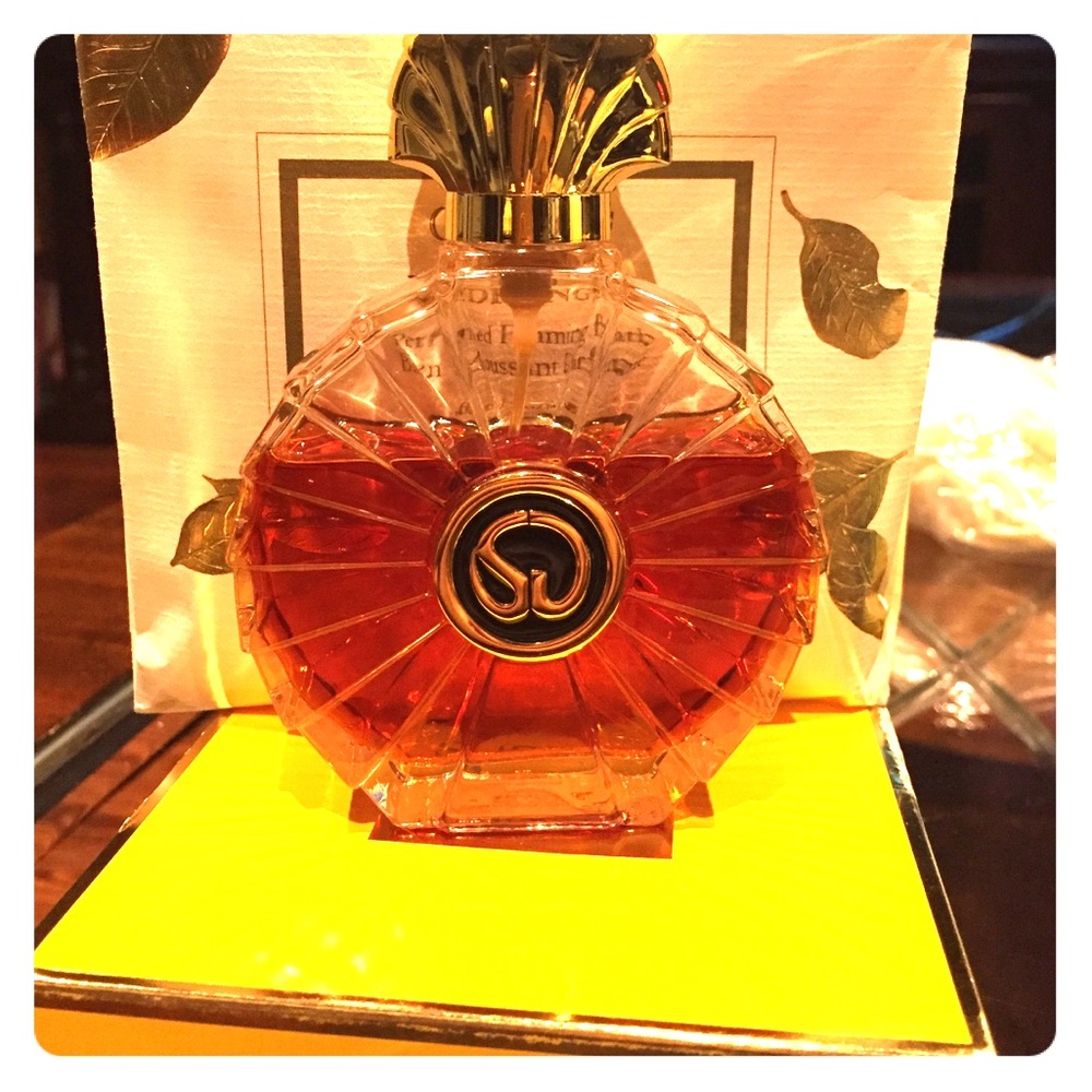 ST. JOHN perfume!!!