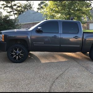 Meet your Posher, Taz