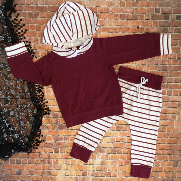 Boutique Baby Unisex 2pc Tracksuit Team Colors - Picture 2 of 3