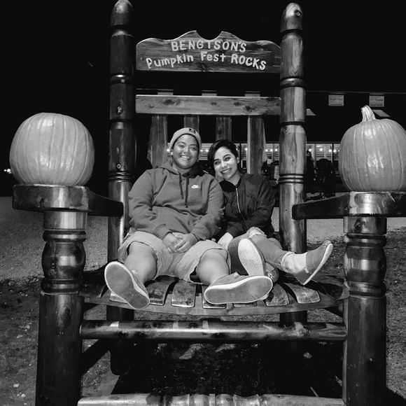 Meet your Posher, Luisa - Picture 1 of 1