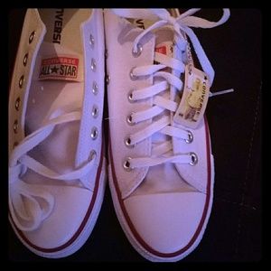 Women's/men's uni white converse