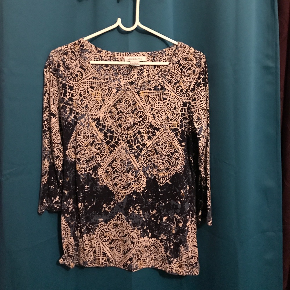 Women shirt.