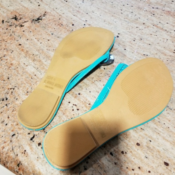 Anne Michelle - Picture 2 of 2