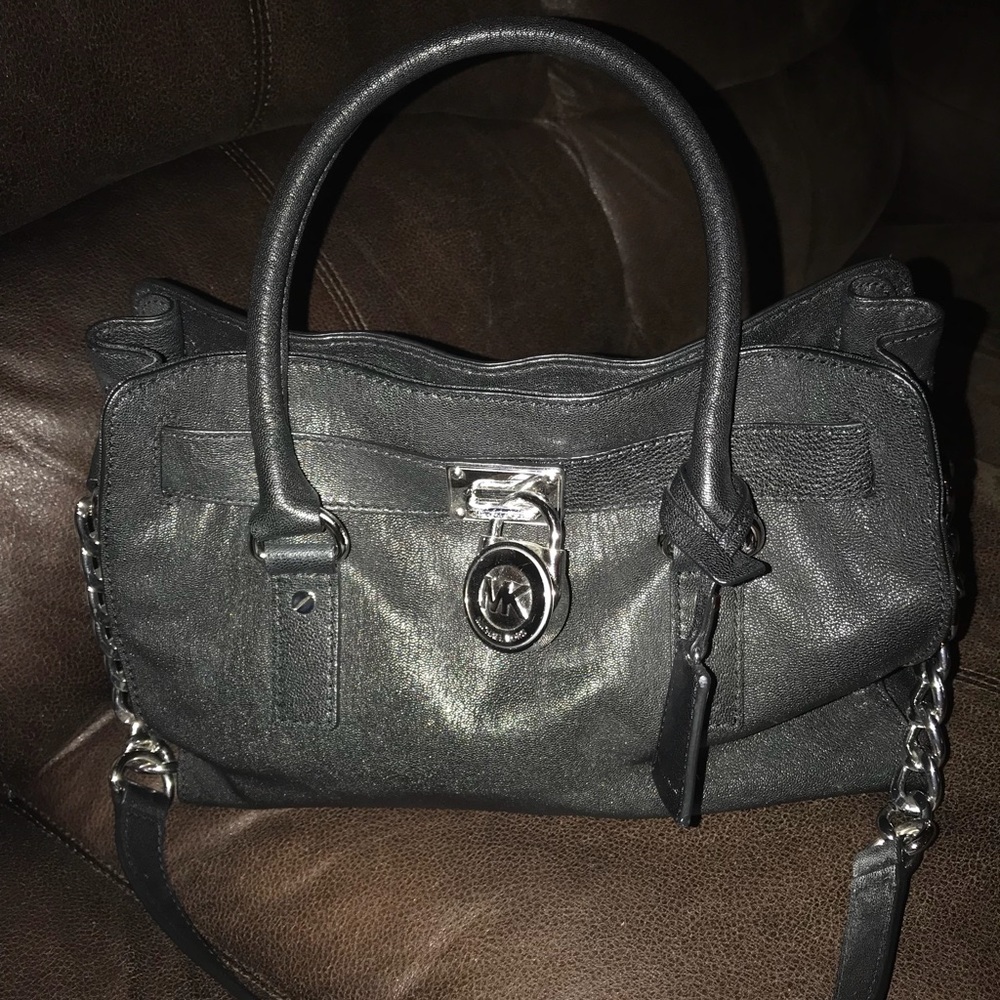 Michael Kors Black medium handbag 👜