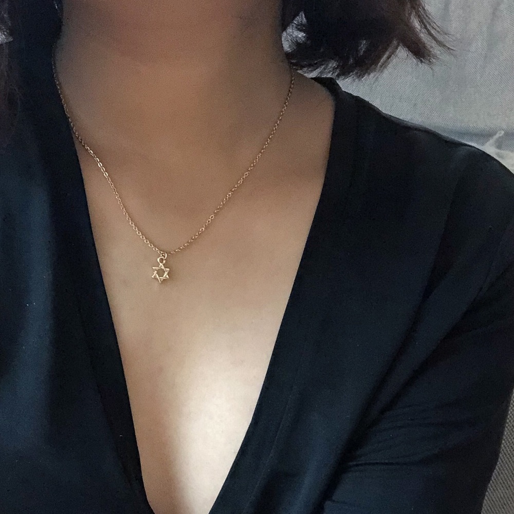 Gold color star necklace
