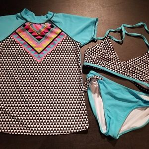 Bathing suit set