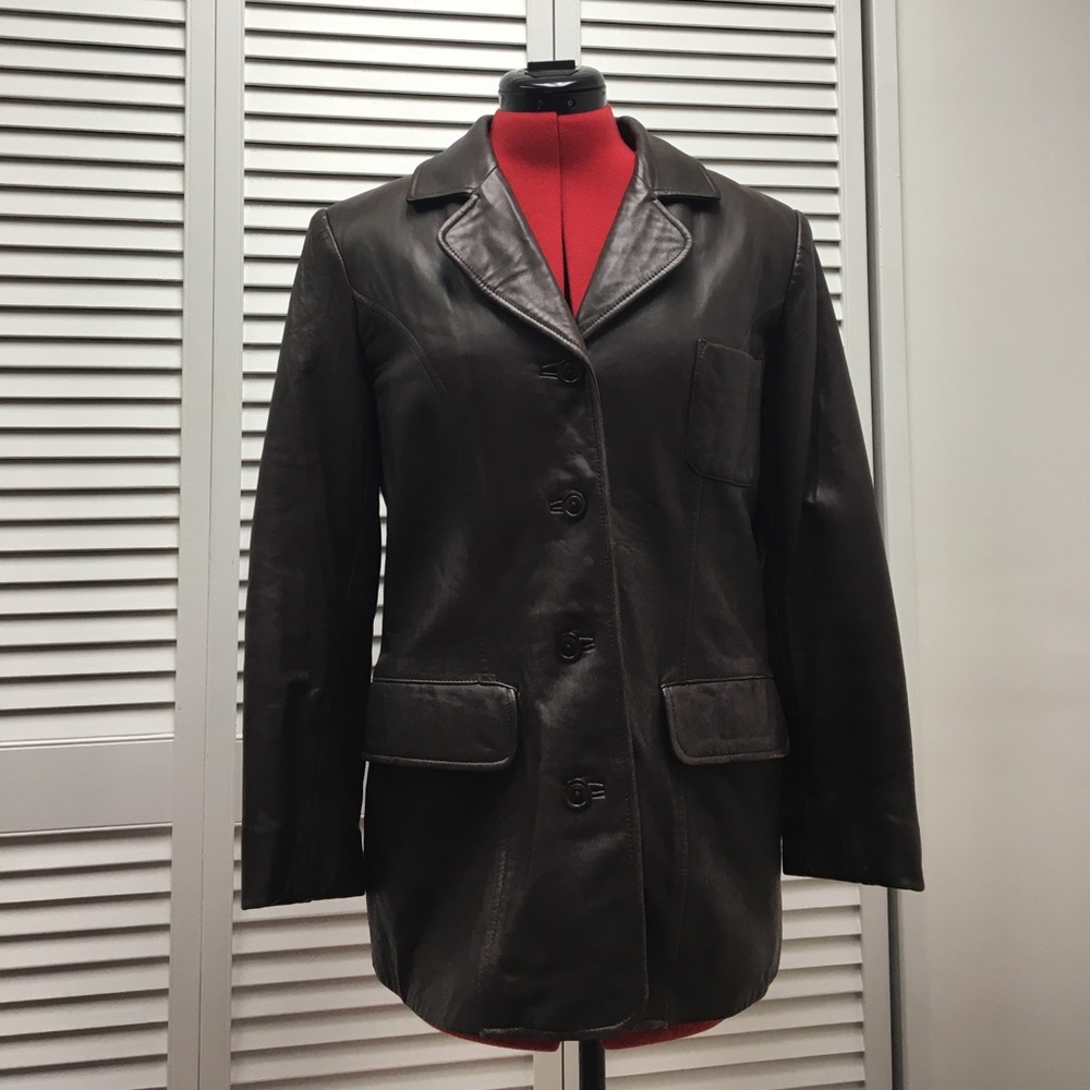 Gorgeous leather blazer by Classiques Entier