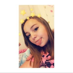 Meet your Posher, Kylee