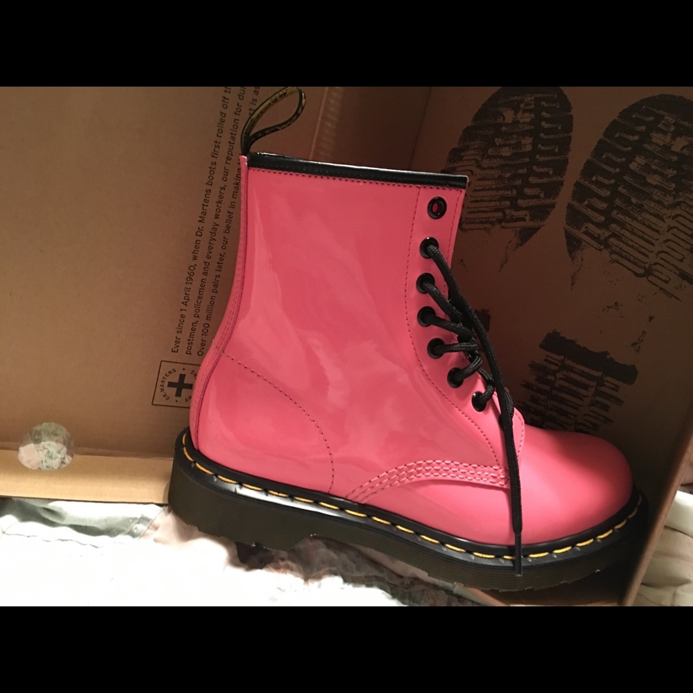 Dr. Martens acid pink