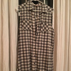Black and white midi flannel dress