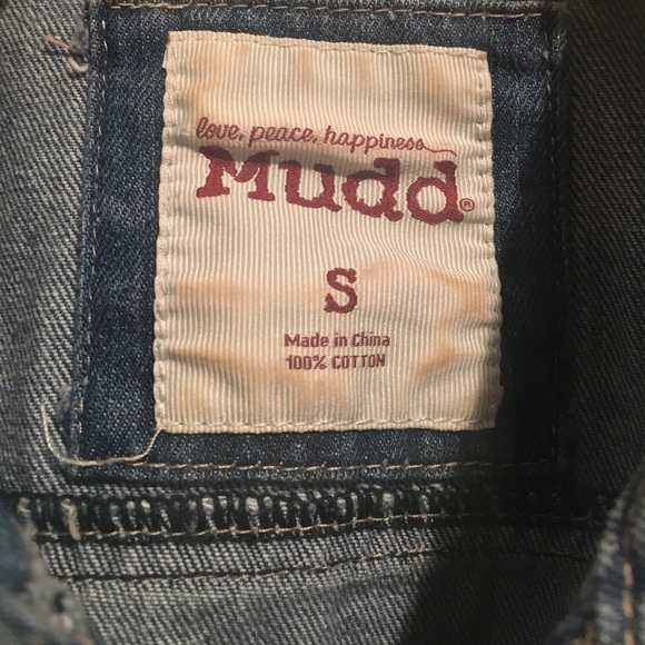 distressed denim vest - Picture 3 of 5