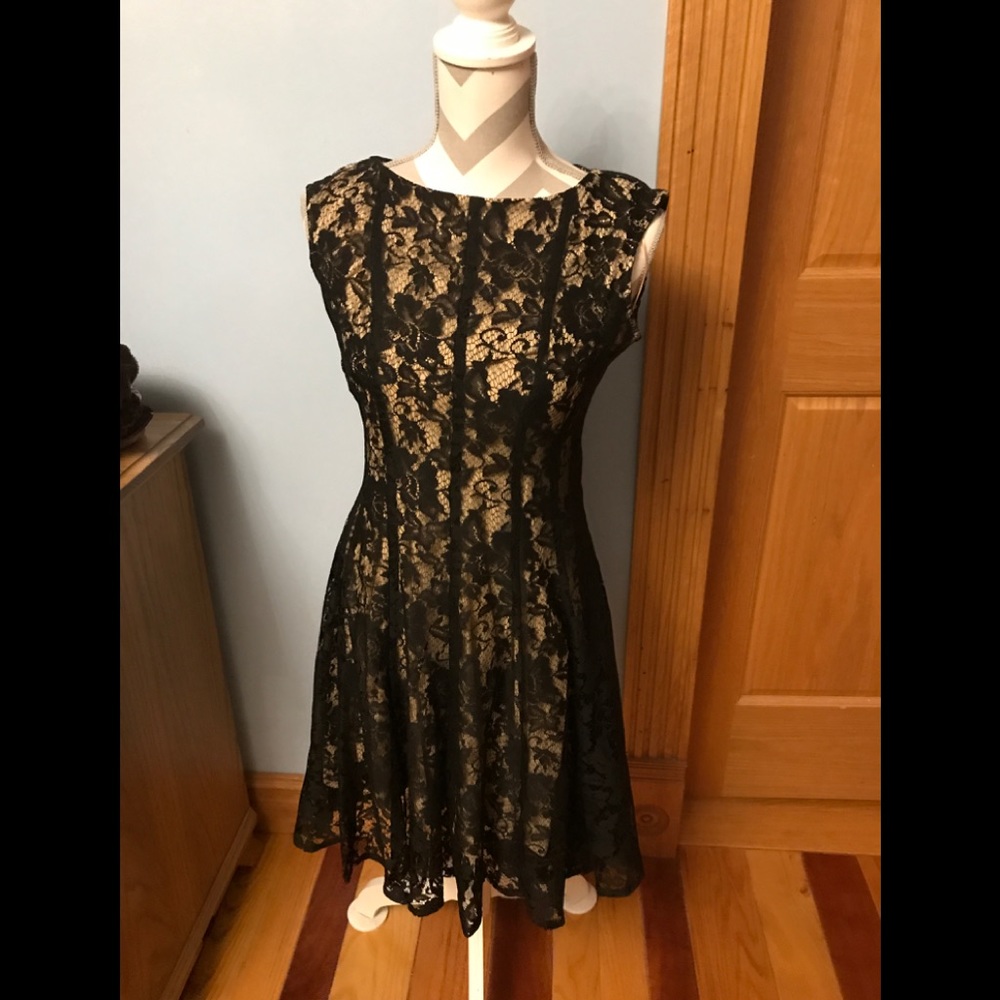 Lace dress