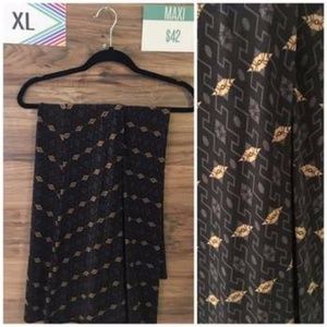LuLaRoe Maxi - L (NWT)