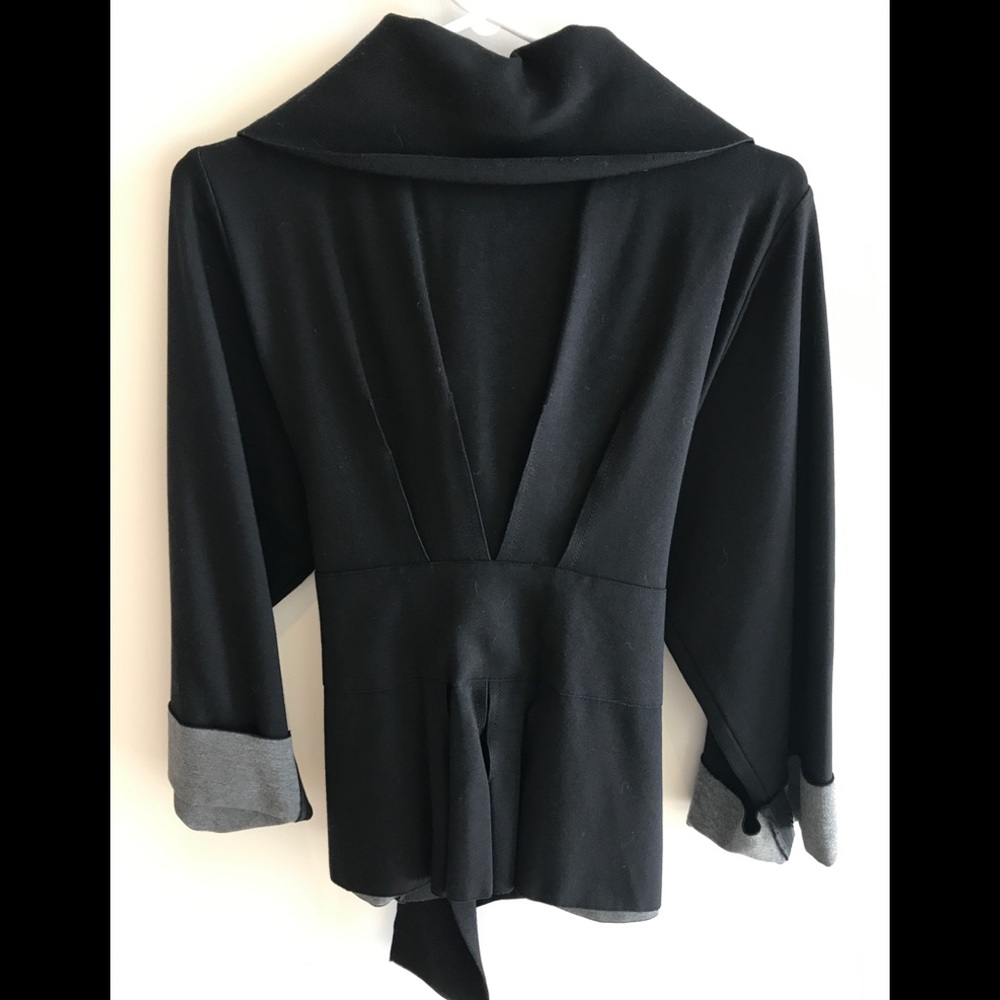 Jacket - Picture 2 of 6
