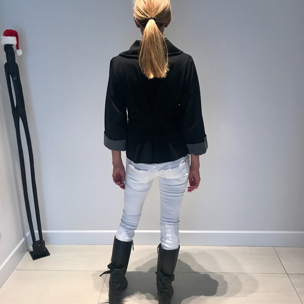 Jacket - Picture 4 of 6