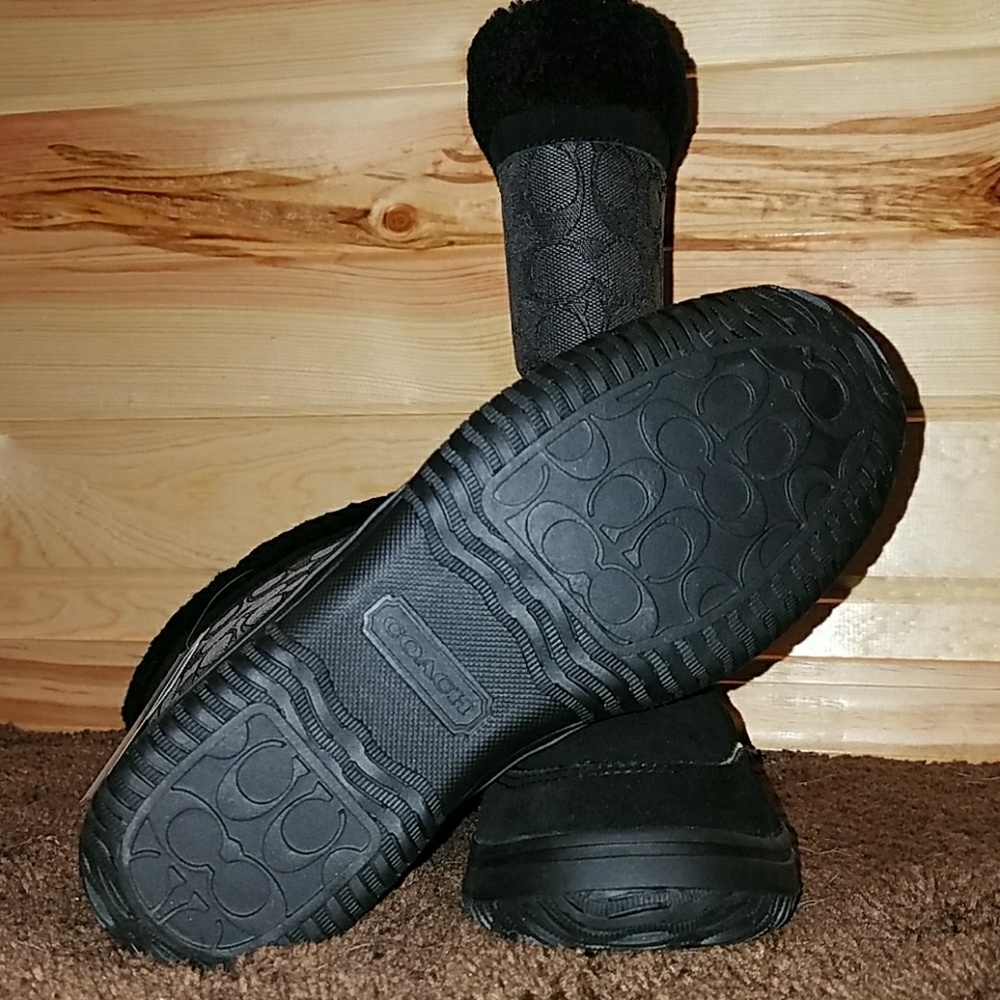 Brand new Coach Sherman Signature boots