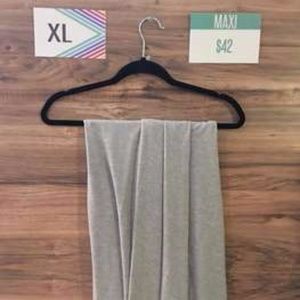 LuLaRoe Maxi - XL (NWT)