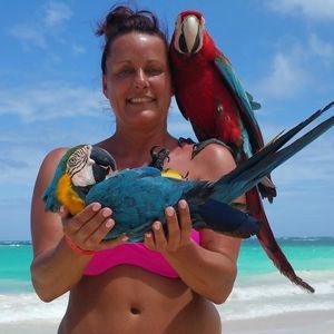 Meet your Posher, Debbie