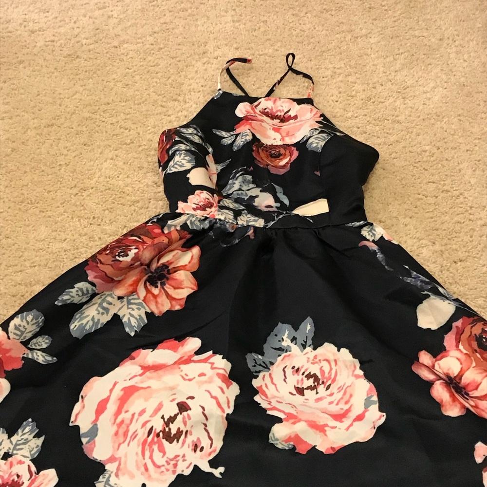 Sexy floral dress. Brand new