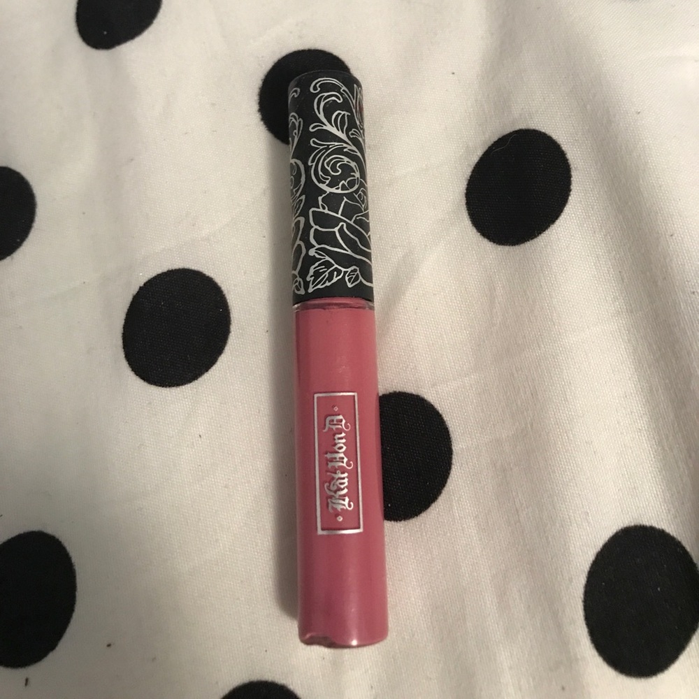 Kat von D Everlasting Liquid Lipstick “Lovesick”