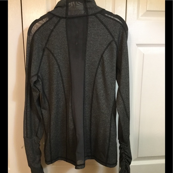 NWOT...Never worn..athletic Warm up jacket - Picture 3 of 5