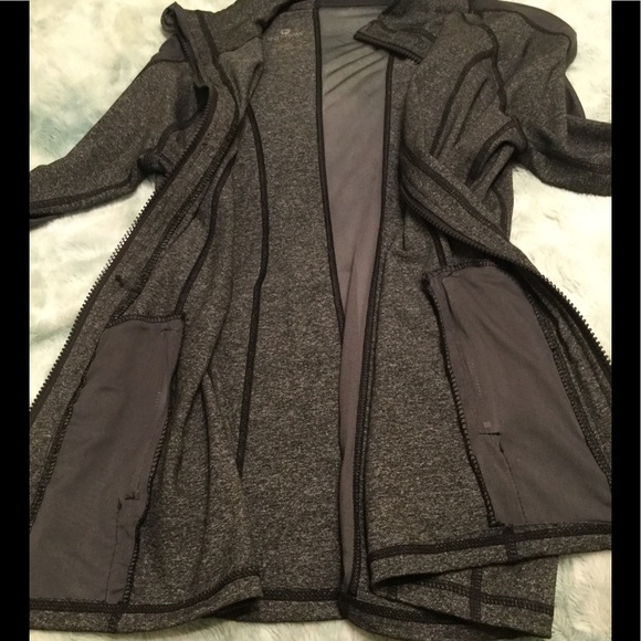NWOT...Never worn..athletic Warm up jacket - Picture 5 of 5