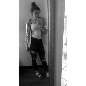 Meet your Posher, Moriah