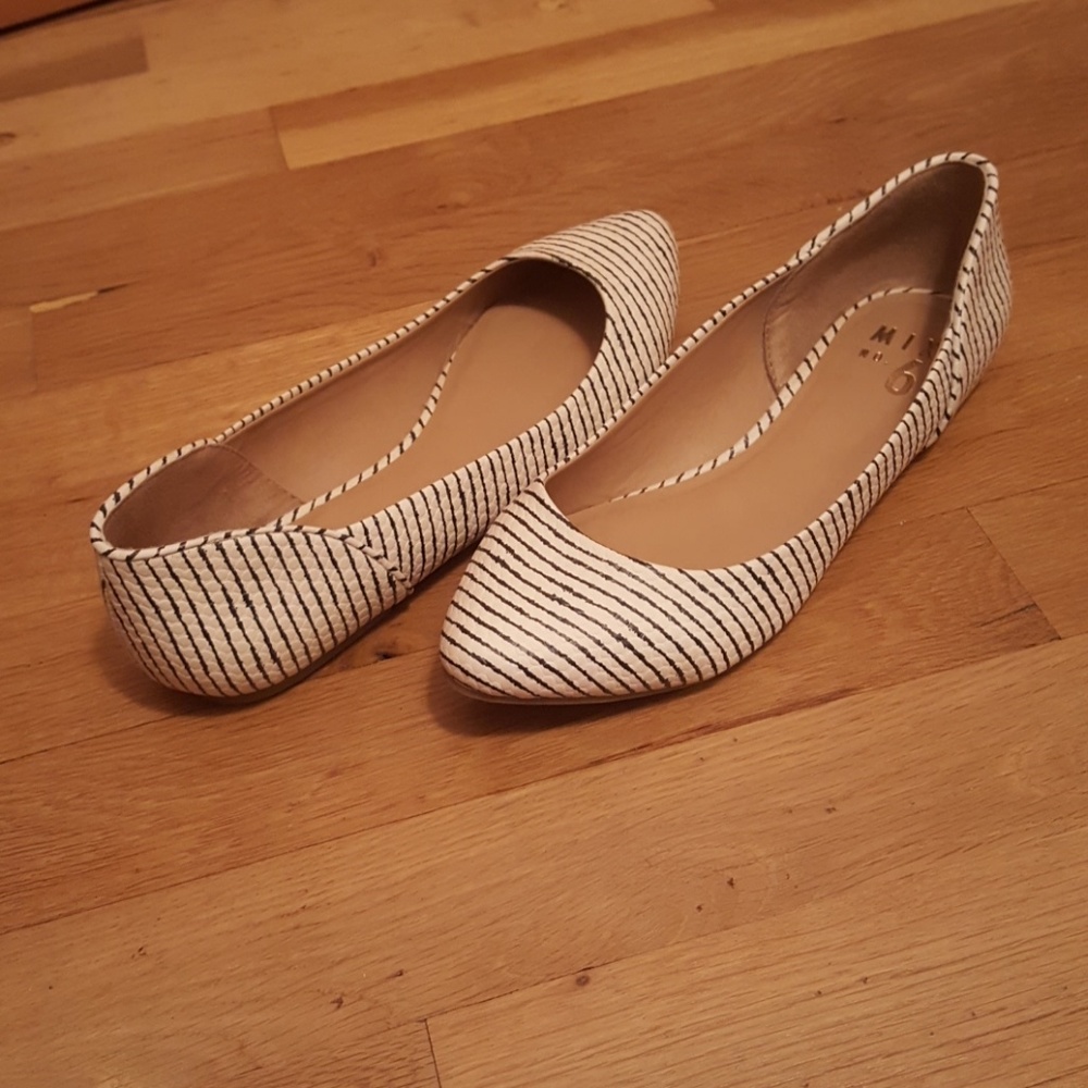 Mix No. 6 striped flats SOLD