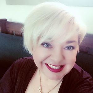 Meet your Posher, Fiona