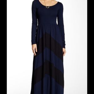 Go Couture Chevron Print Long Sleeve Maxi Dress