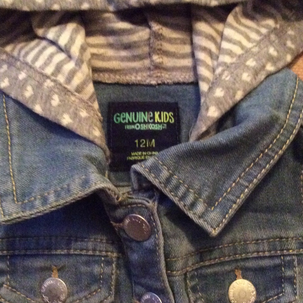 Oshkosh girls 12M  Jean jacket with hearts - Picture 2 of 7