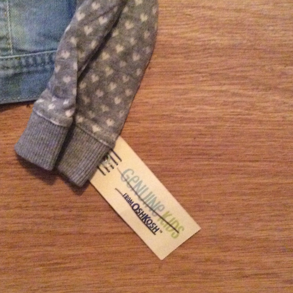 Oshkosh girls 12M  Jean jacket with hearts - Picture 3 of 7