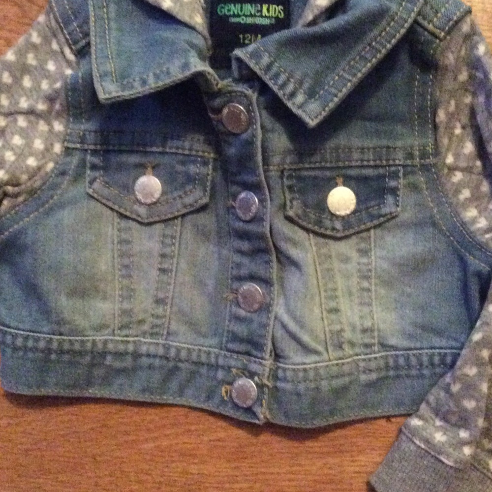 Oshkosh girls 12M  Jean jacket with hearts - Picture 4 of 7