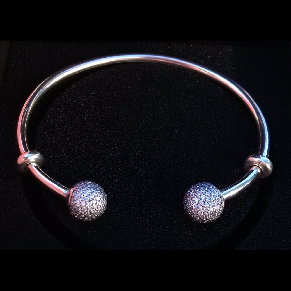 NEW Open Bangle Pandora Bracelet medium