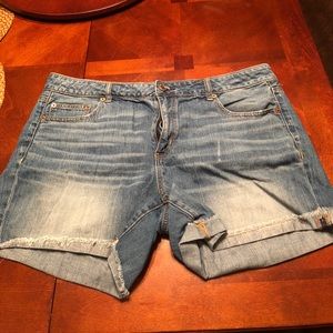 American Eagle jean shorts