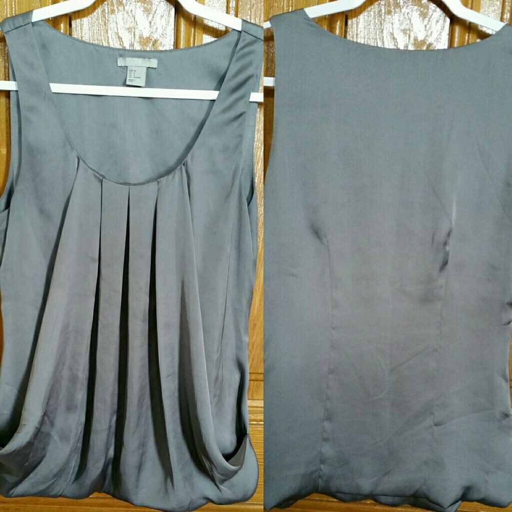 Silver Pleated H&M blouse. Size 6.