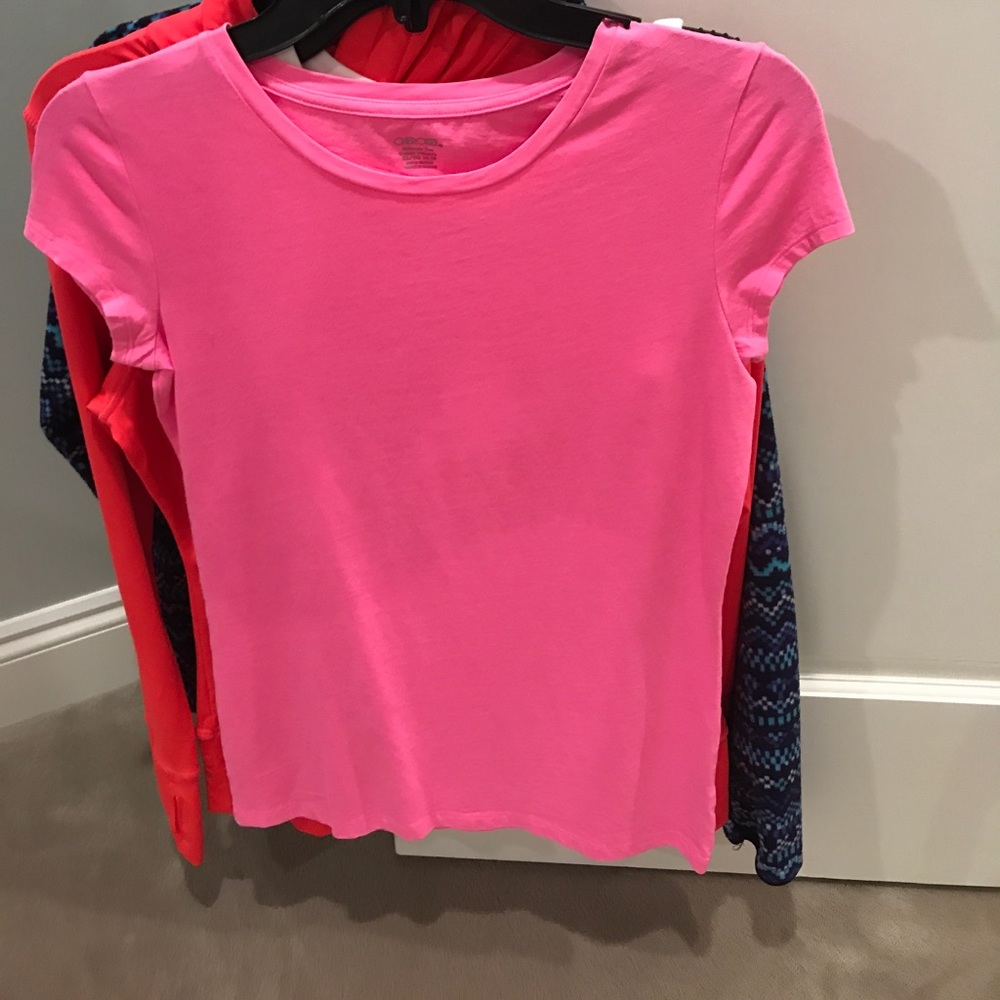 pink t