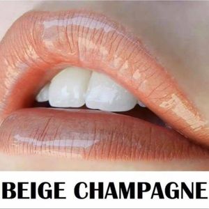 BUNDLE OF 2!!! LipSense 👄 Beige Champagne NWT