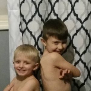 Meet your Posher, Danyelle