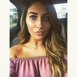 Meet your Posher, Victoria