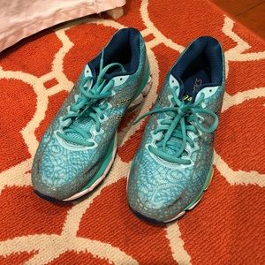 Asics gel nimbus running shoes - reflective