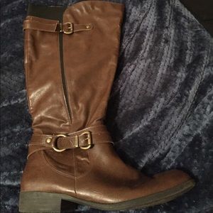 Women’s boots