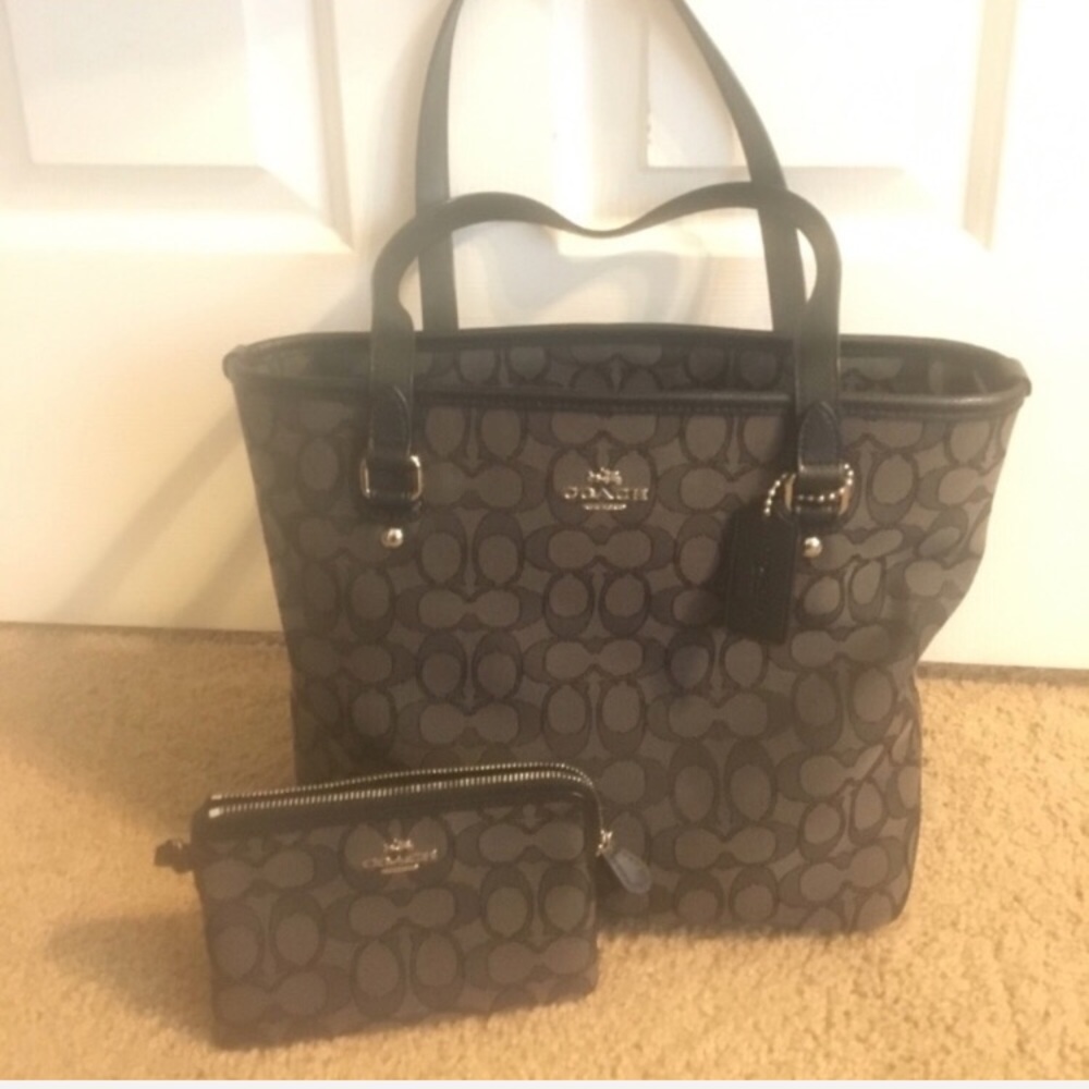 Sold sold Coach set