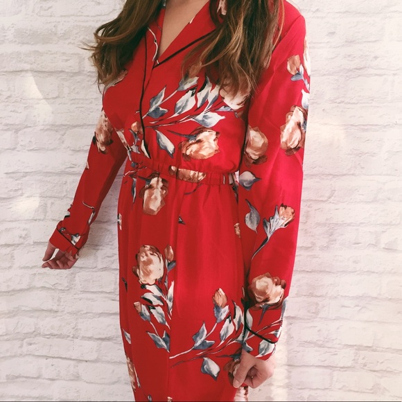 *LAST ONE* Floral Maxi Dress - Picture 4 of 7