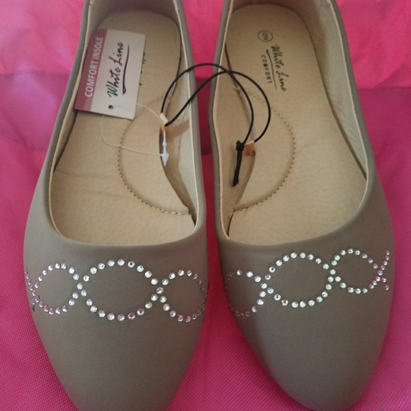 5 DAY SALE Classic Flat Shoes - Picture 1 of 3