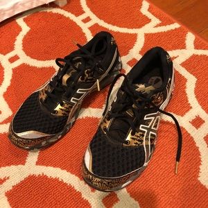 Asics Gel Noosa running shoes