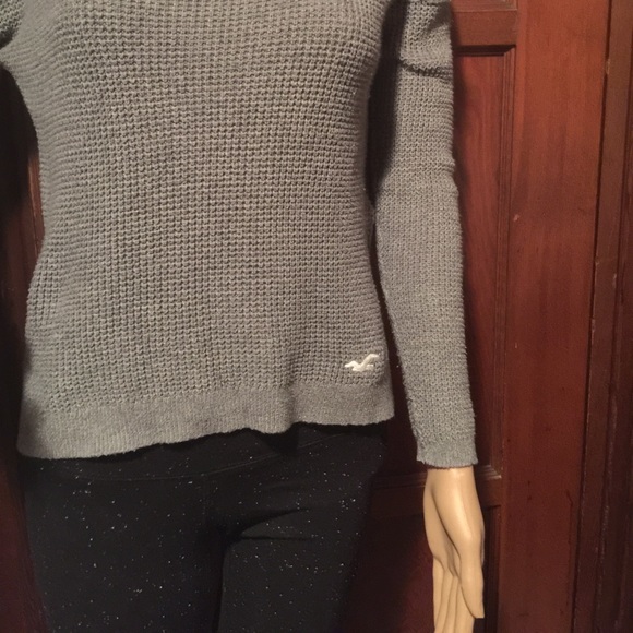 Hollister light sweater - Picture 2 of 7